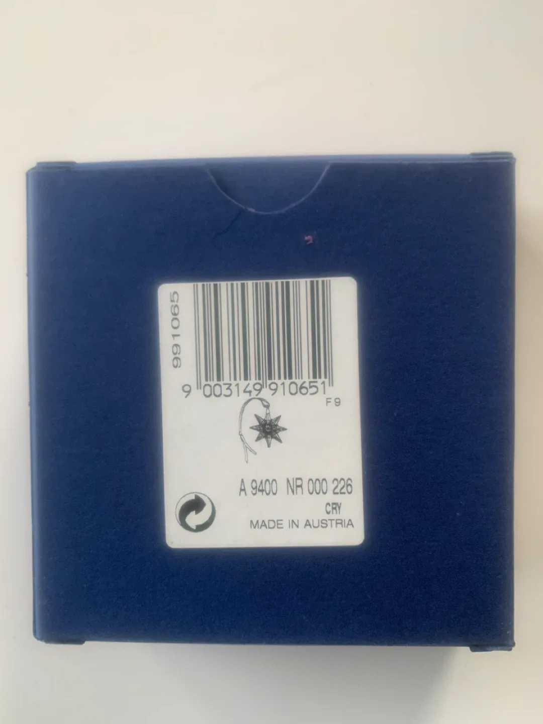 Swarovski Crystal Star Ornament with Box image indicator(4)