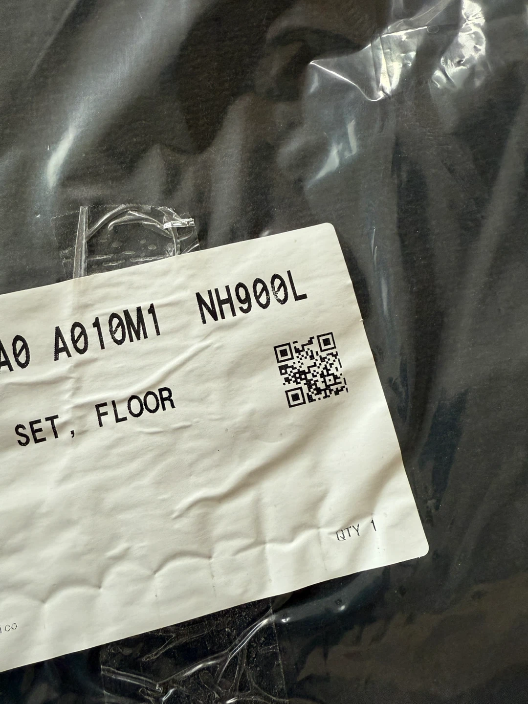 Floor Mat Set - New in Package for 2023 -2026 honda crv - photo 3