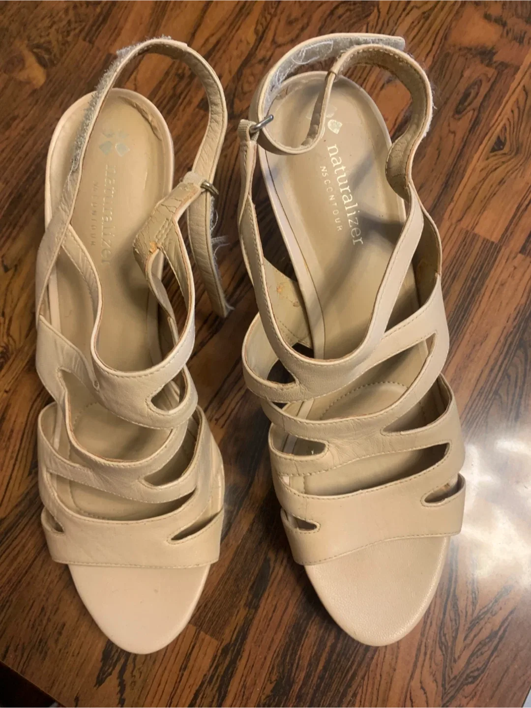 Naturalizer Beige Heels, Size 9.5 image indicator(2)