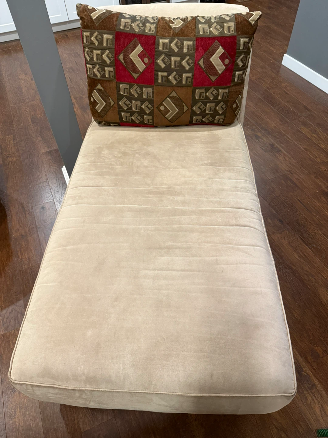 Beige Chaise Lounge Chair - photo 2