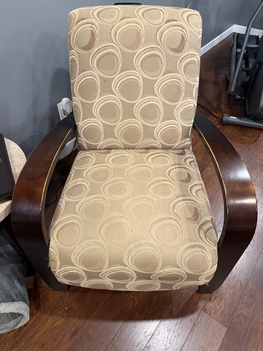 Upholstered Armchair - Damaged Condition - photo 3