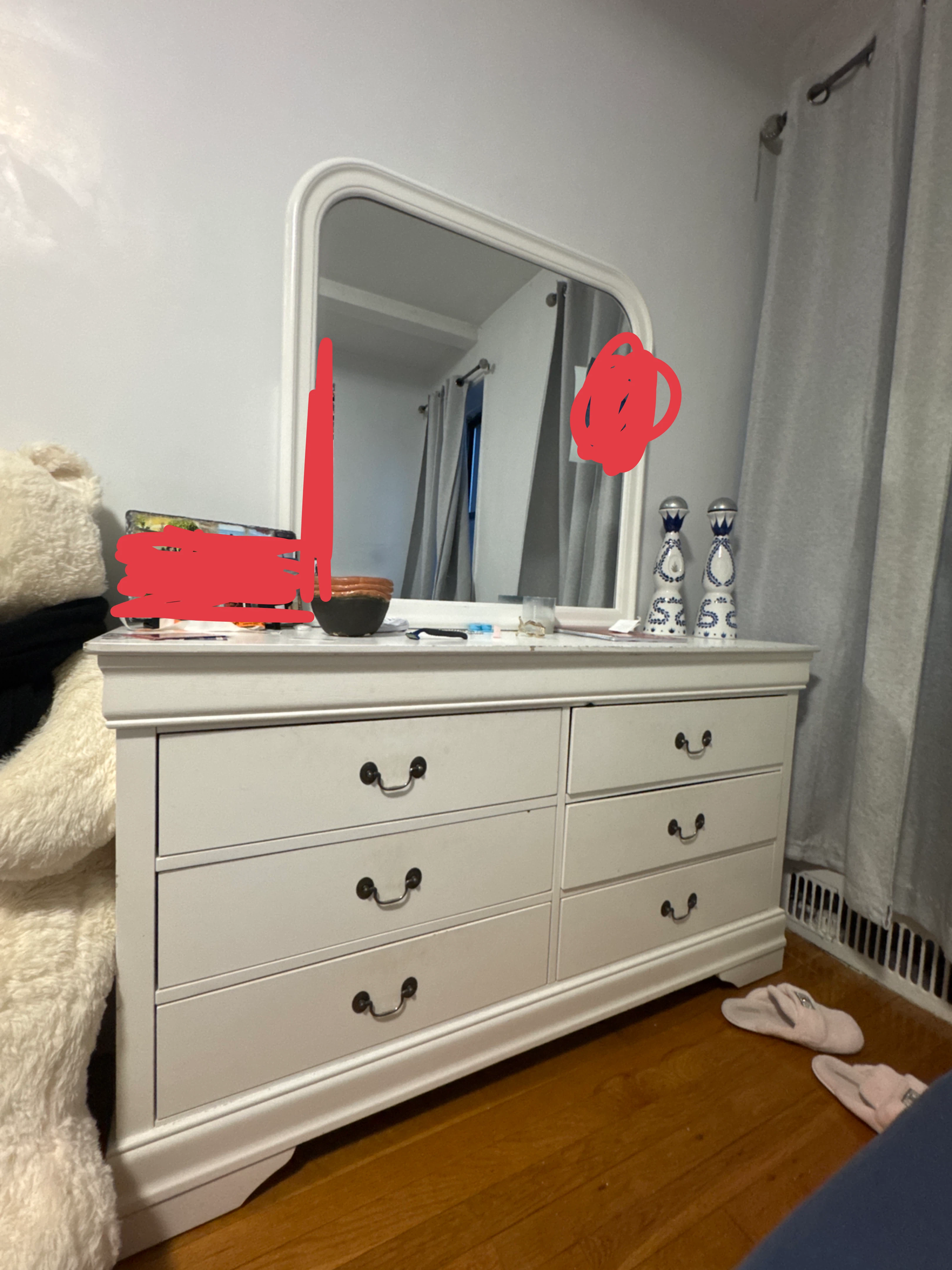 White Dresser with Mirror