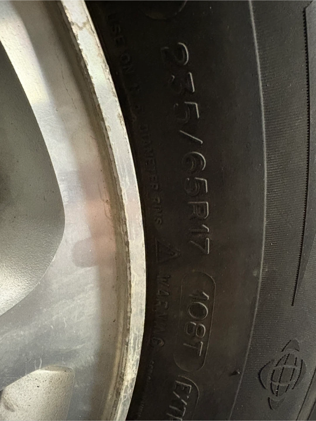 4 Winter Rims + Tires ( 235/65R17) - Decent Tread Left - photo 2