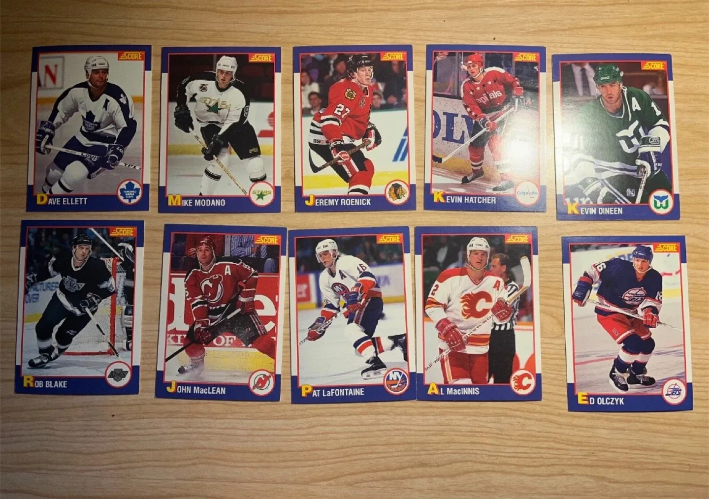 1989-90 score hockey cards American and Canadian Versions image indicator(9)