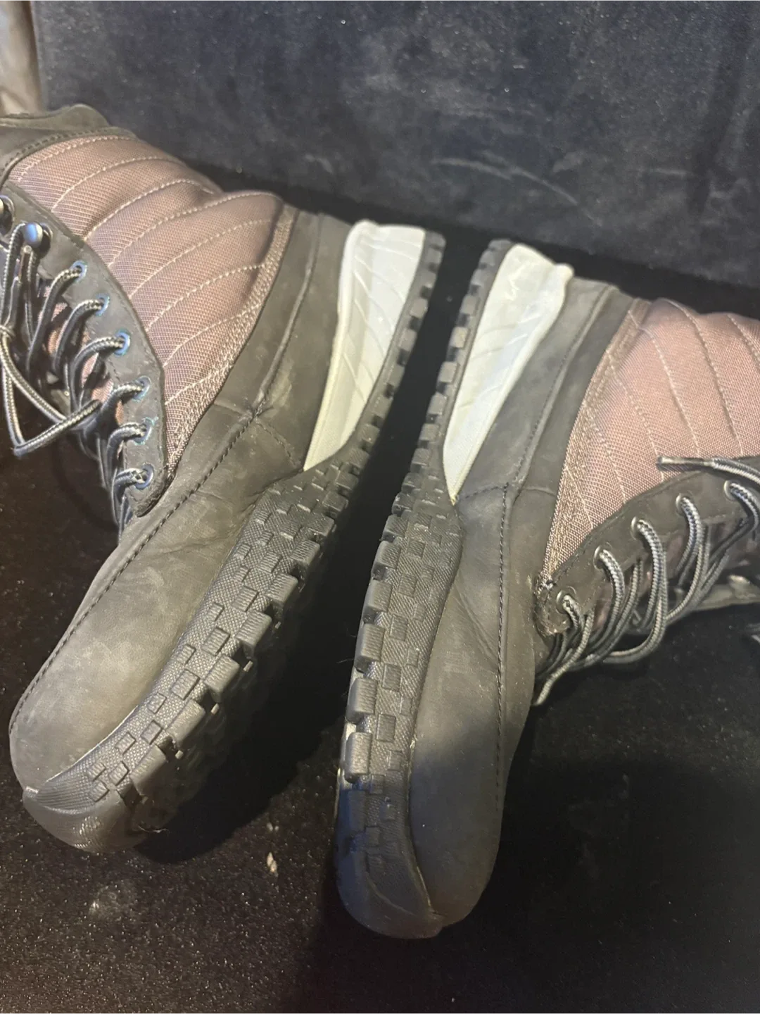 Columbia Men's Boots size 8 image indicator(3)