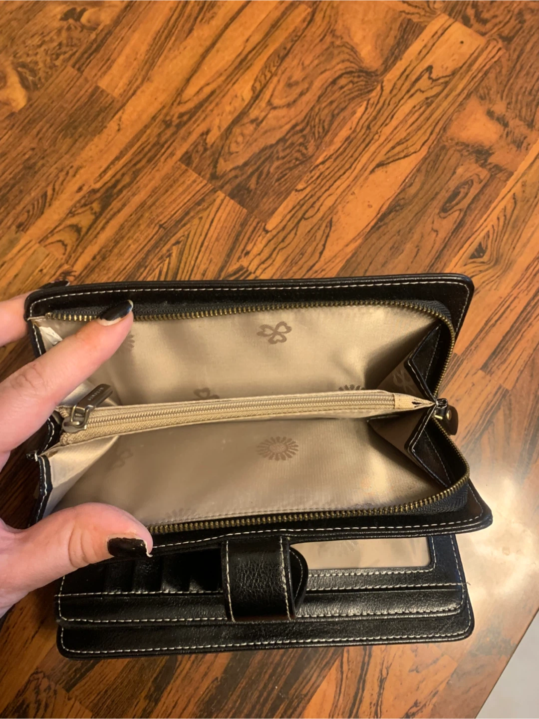 Black Wallet - photo 3