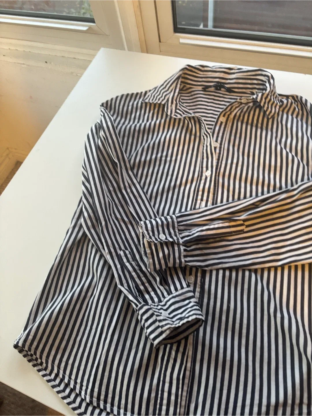 Walter Baker Striped Button-Down Shirt - Size S image indicator(6)