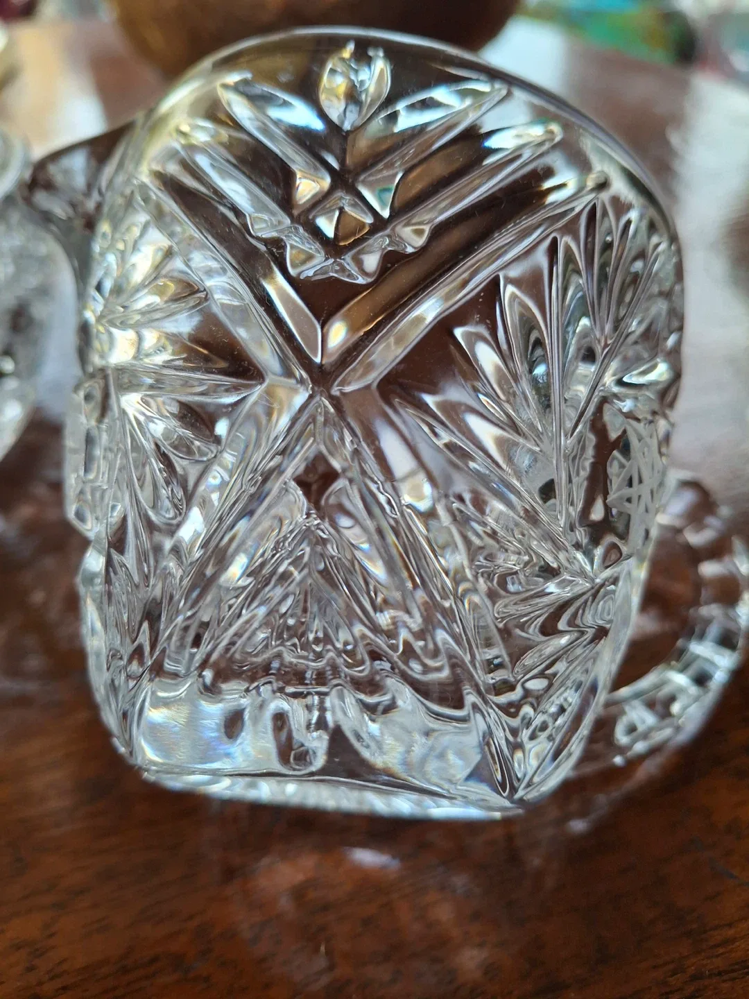 Small vintage crystal cream and sugar set image indicator(2)