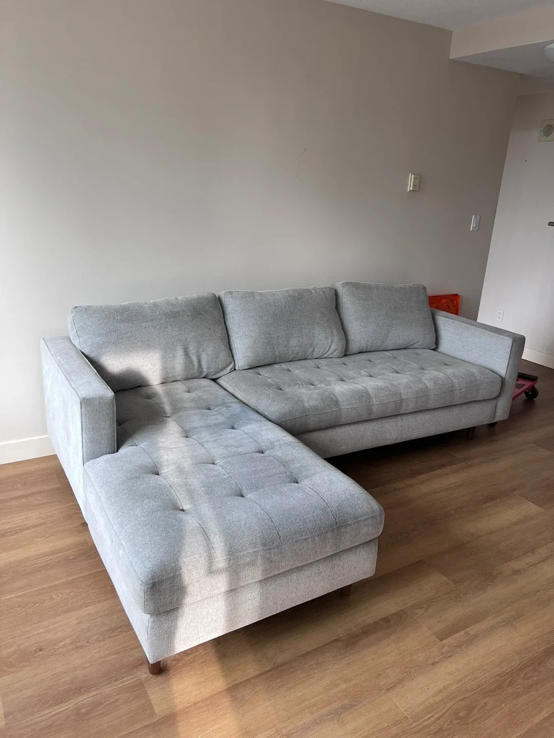 Urbanbarn Grey Sectional Sofa with Chaise Lounge image indicator(7)