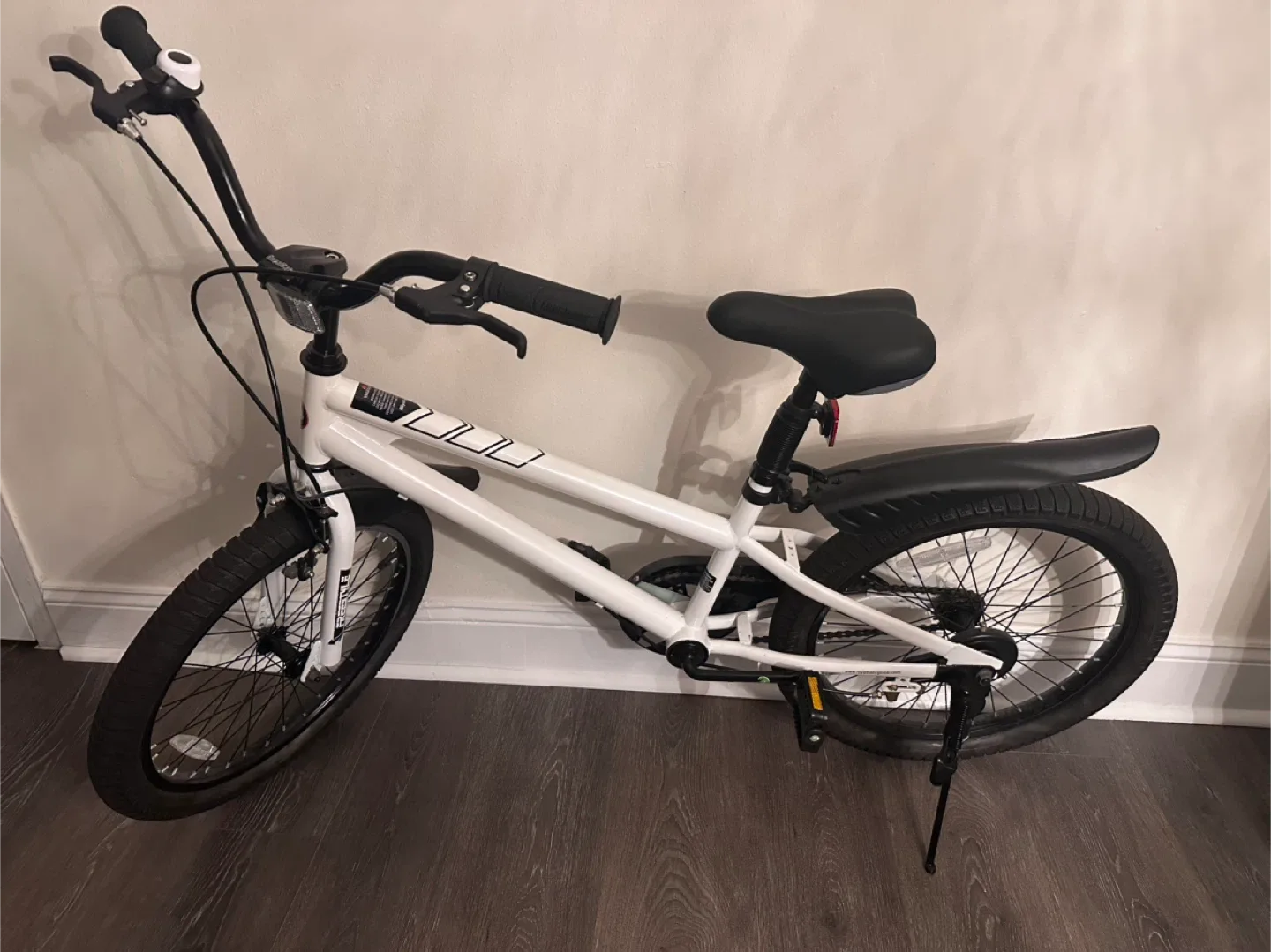 RoyalBaby Freestyle 20" White Bike