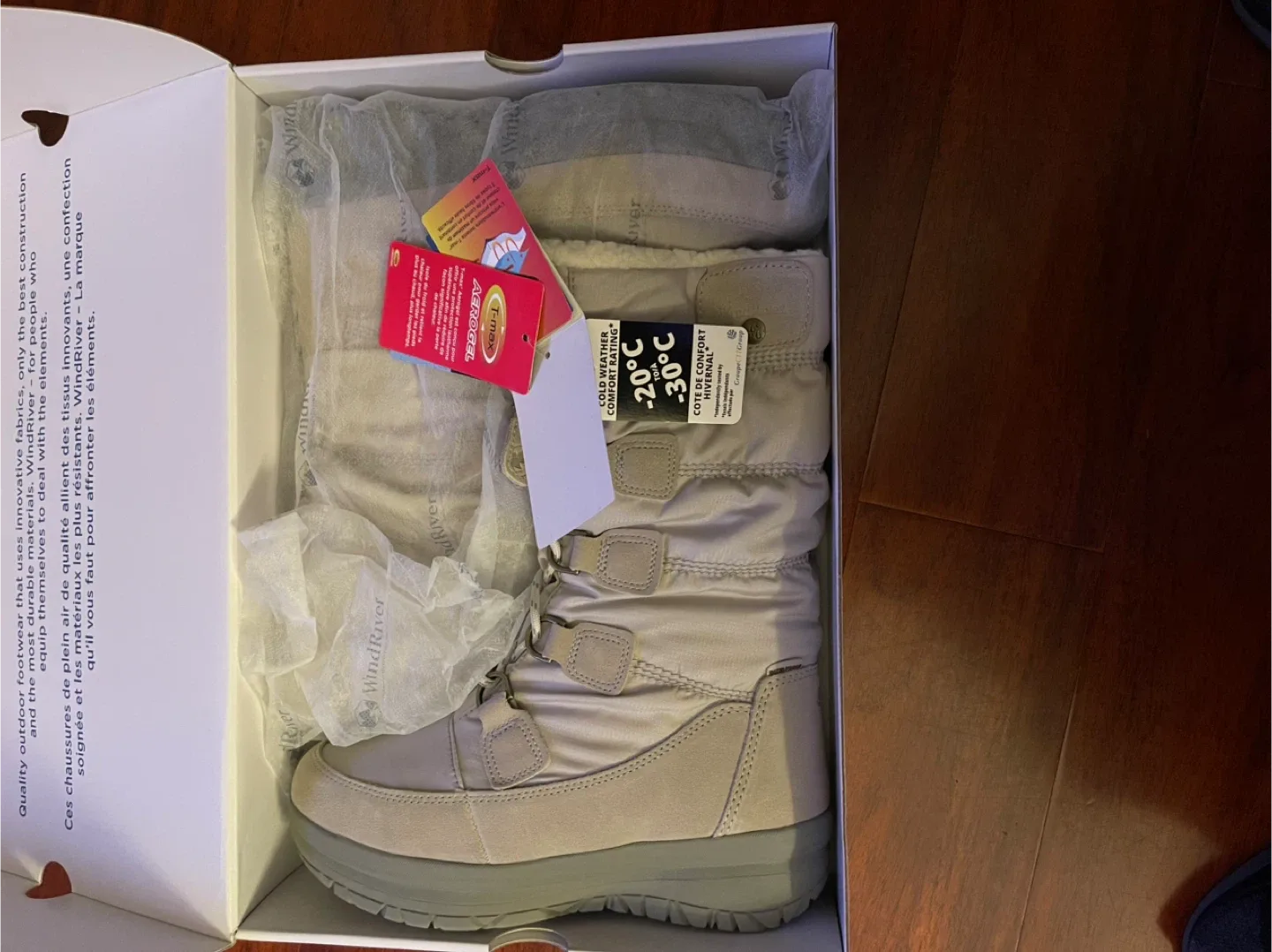 2 pairs Size 8 narrow fit women’s wind River winter boots image indicator(3)