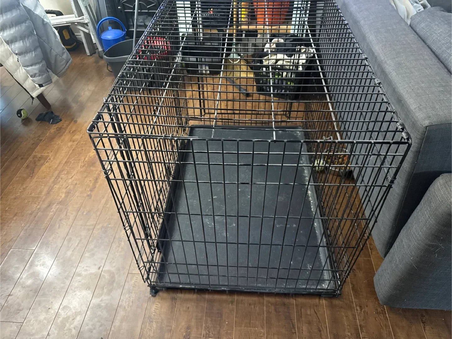 Kong Dog Crate image indicator(2)