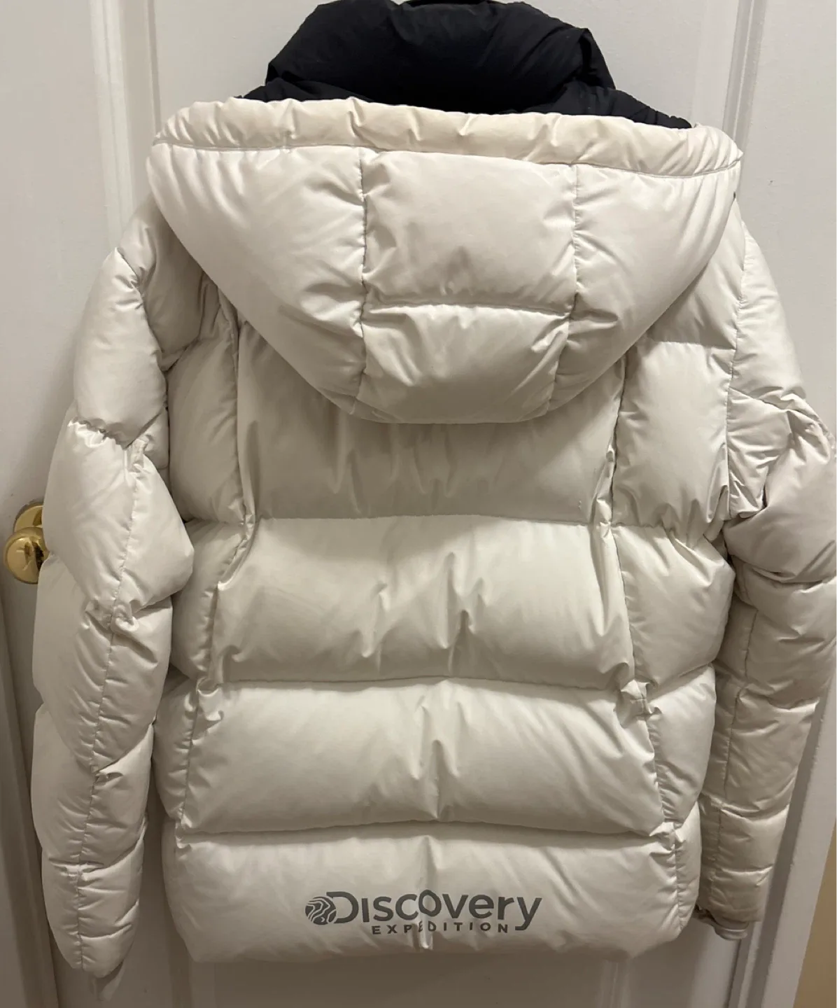 Discovery Expedition Puffer Jacket image indicator(4)
