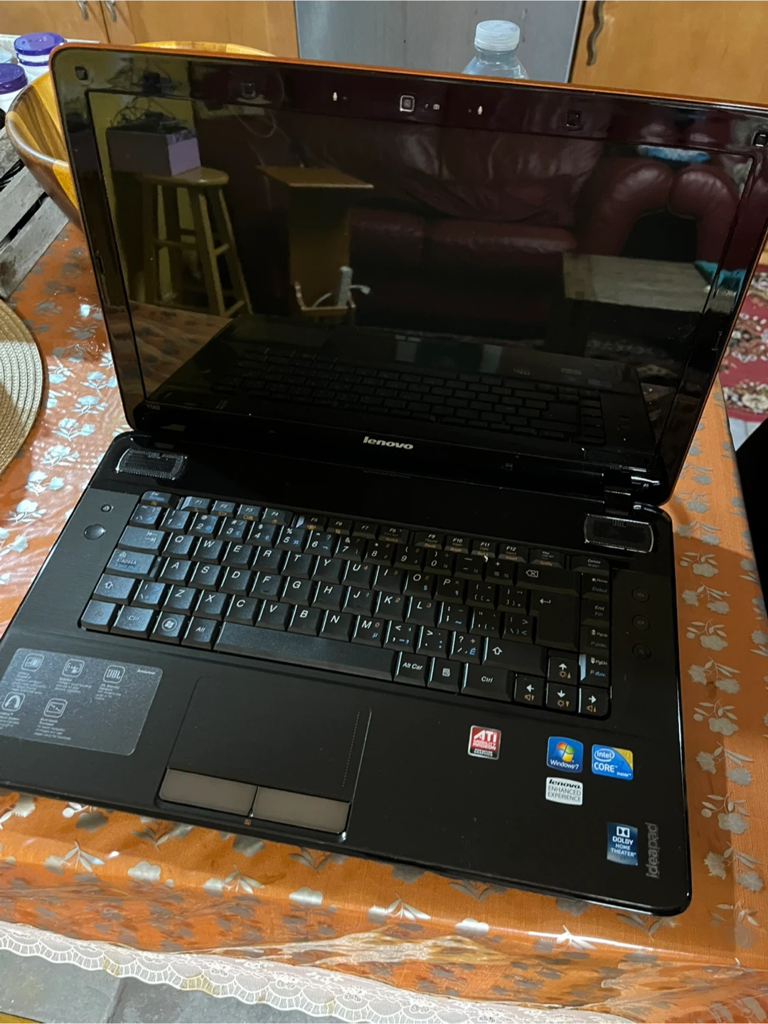 Lenovo IdeaPad Y560 Laptop - Windows 7, Intel Core i7 - photo 2