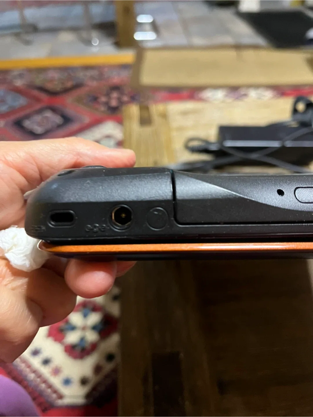 Lenovo IdeaPad Y560 Laptop - Windows 7, Intel Core i7 image indicator(10)