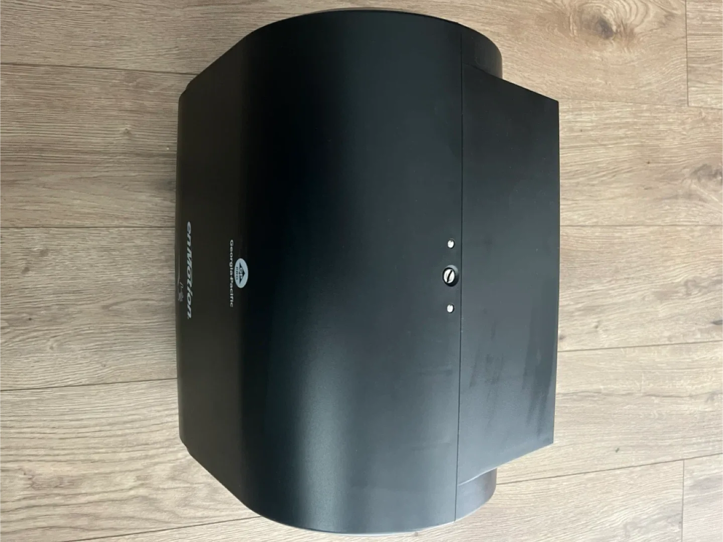 enMotion Georgia-Pacific Paper Towel Dispenser image indicator(2)