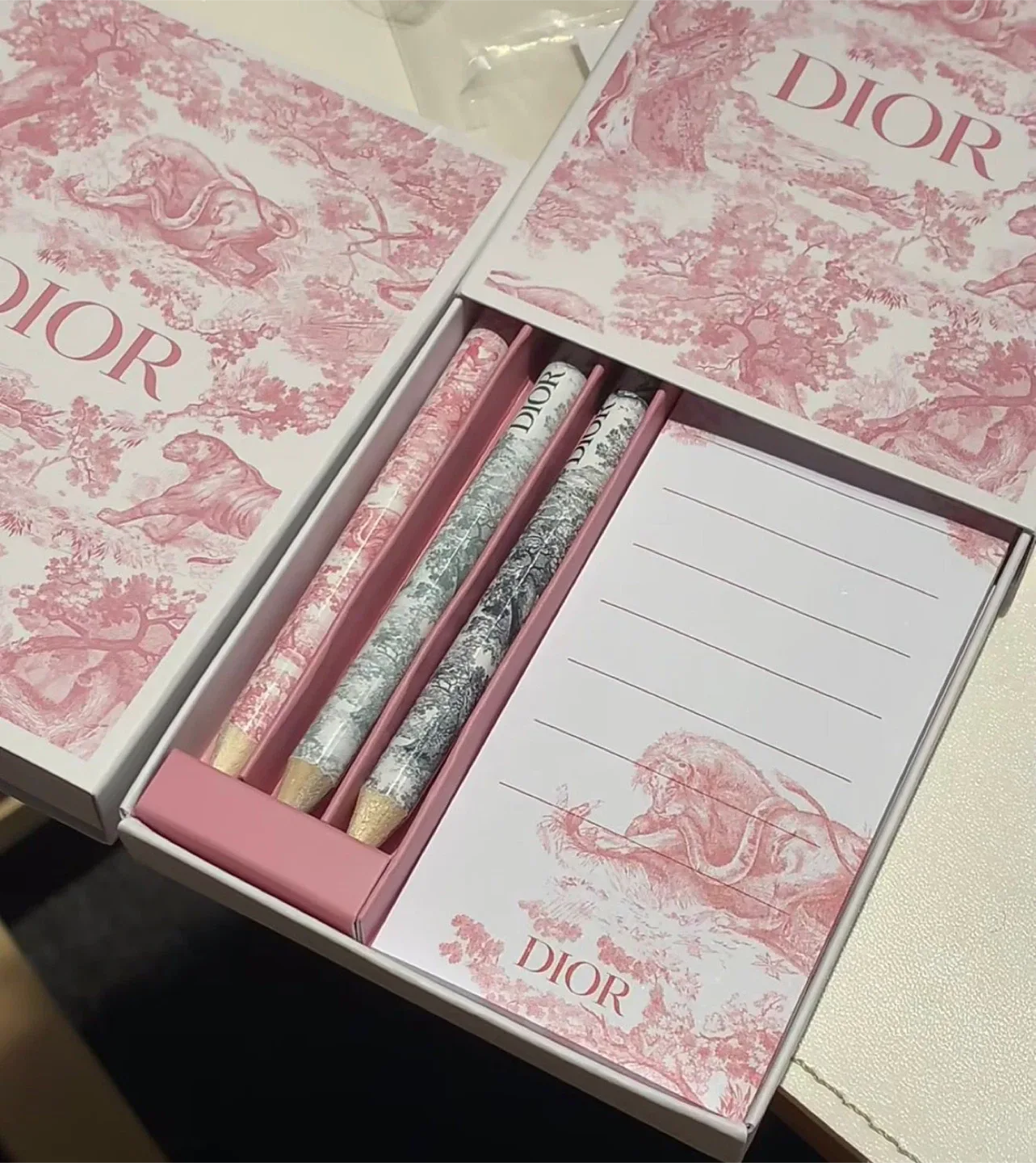 Christian Dior Novelty Memo Notepad and Pencil Set image indicator(2)