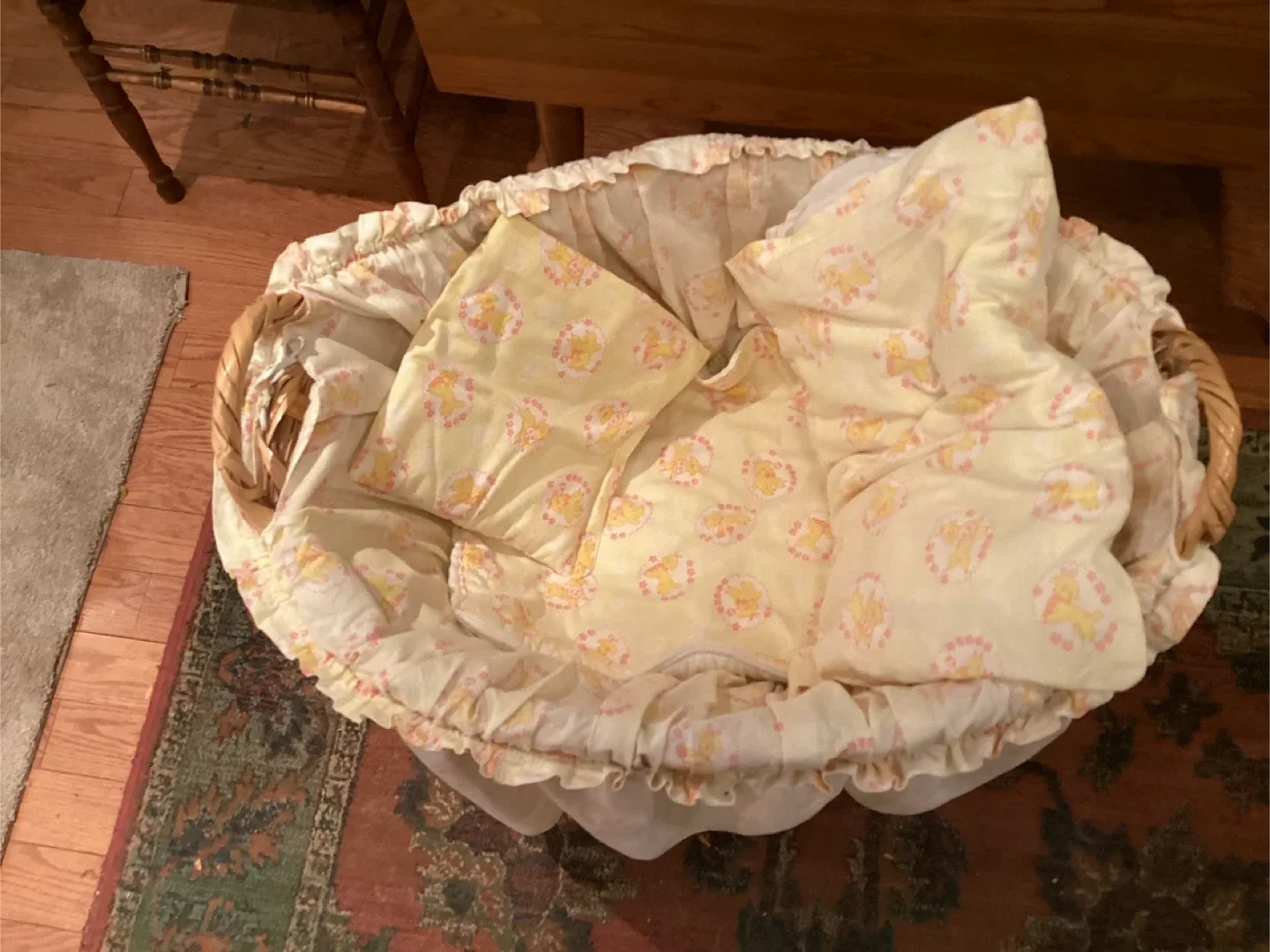 Brand New Wicker Bassinet Cradle Bed on Wheels or For Displaying image indicator(10)