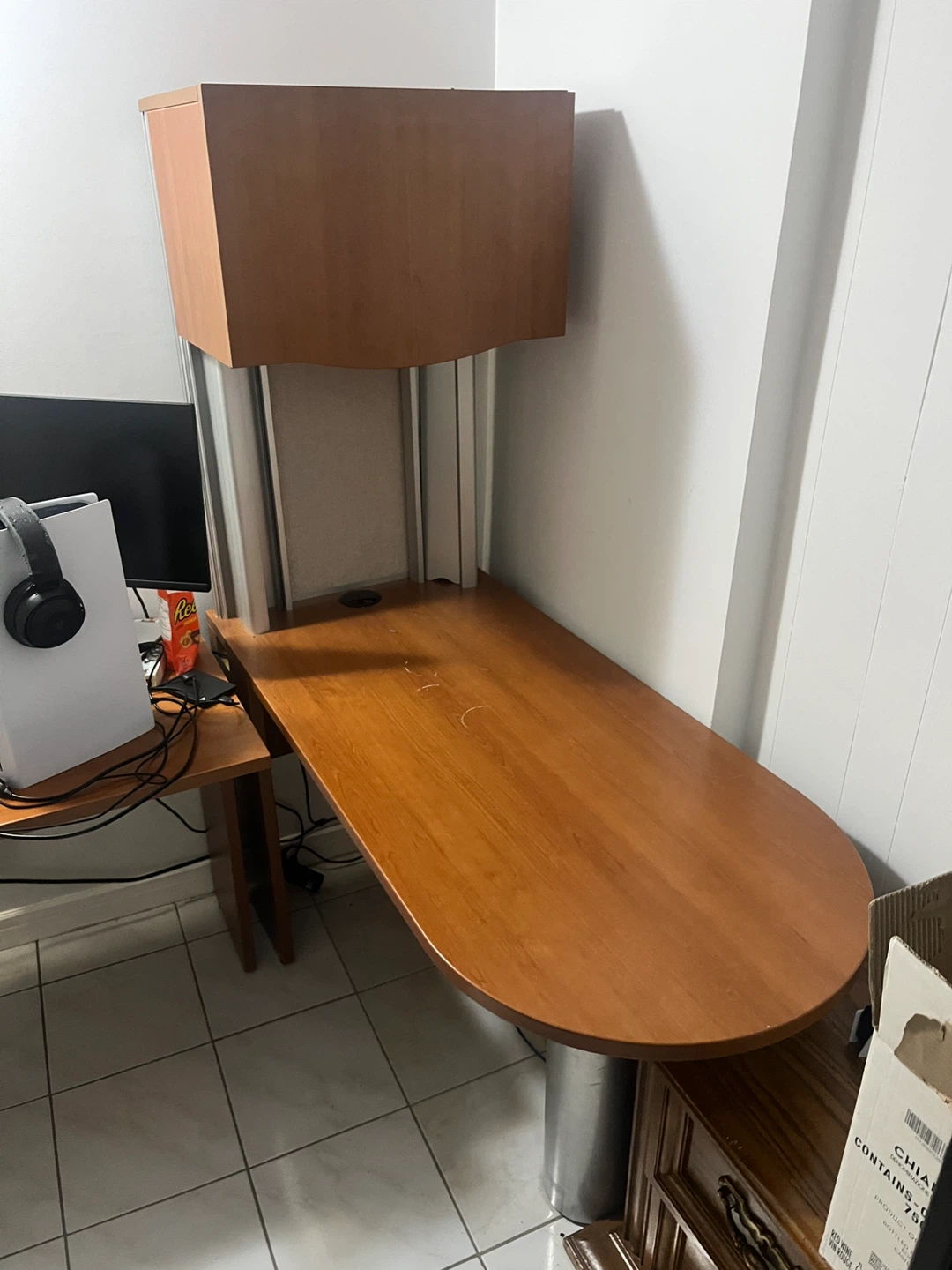 Wooden L-Shaped Desk with Hutch - photo 3