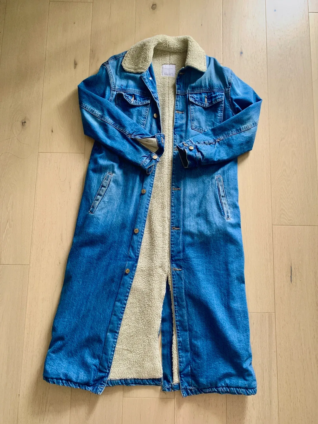 Zara Trafaluc Denimwear XS Shearling Lined Jacket thumbnail