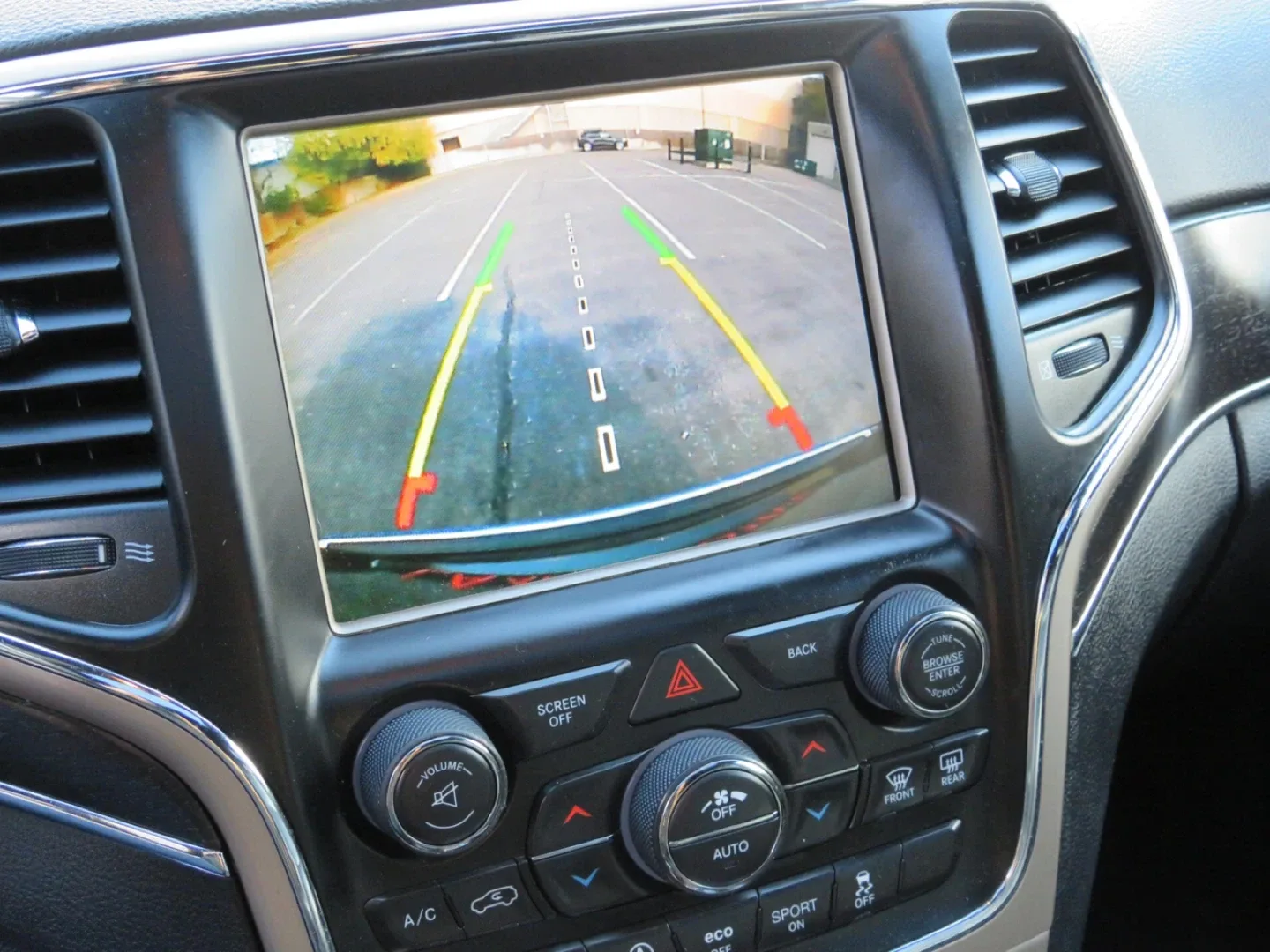 2017 Black Jeep Grand Cherokee Limited 4x4 image indicator(7)