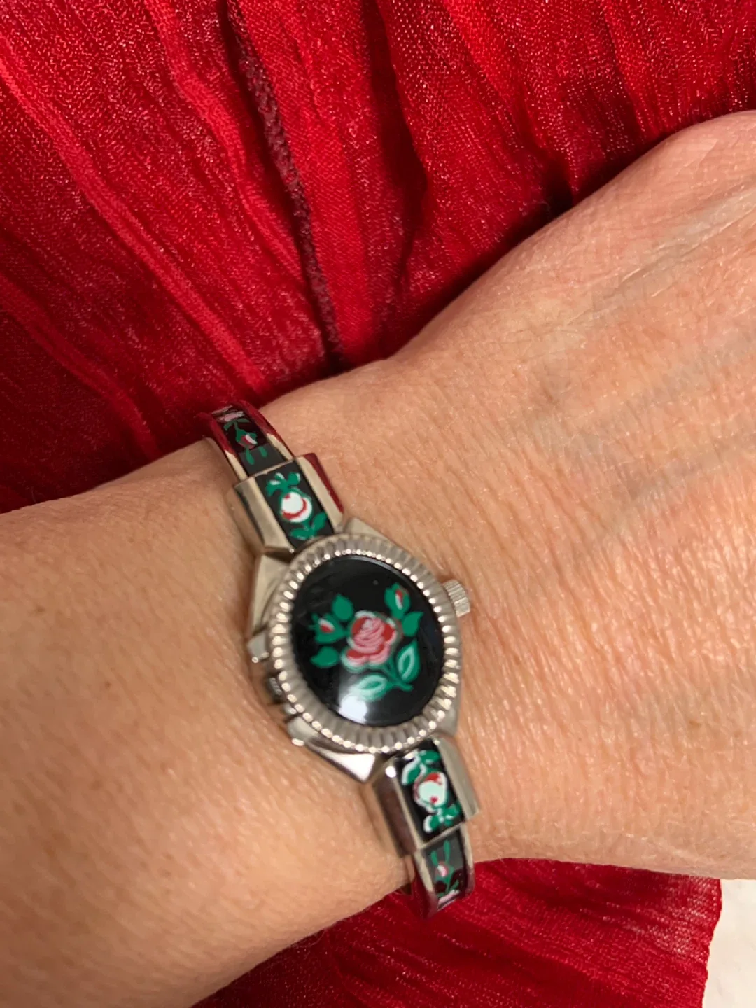 Vintage Epex Quartz Floral Watch