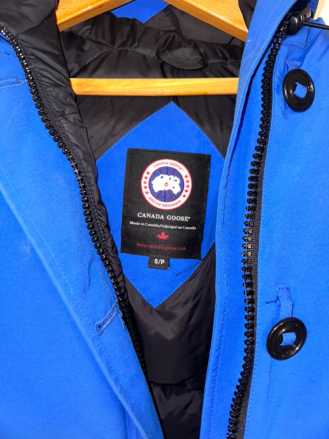Canada Goose Bomber Jacket - Size S - photo 2