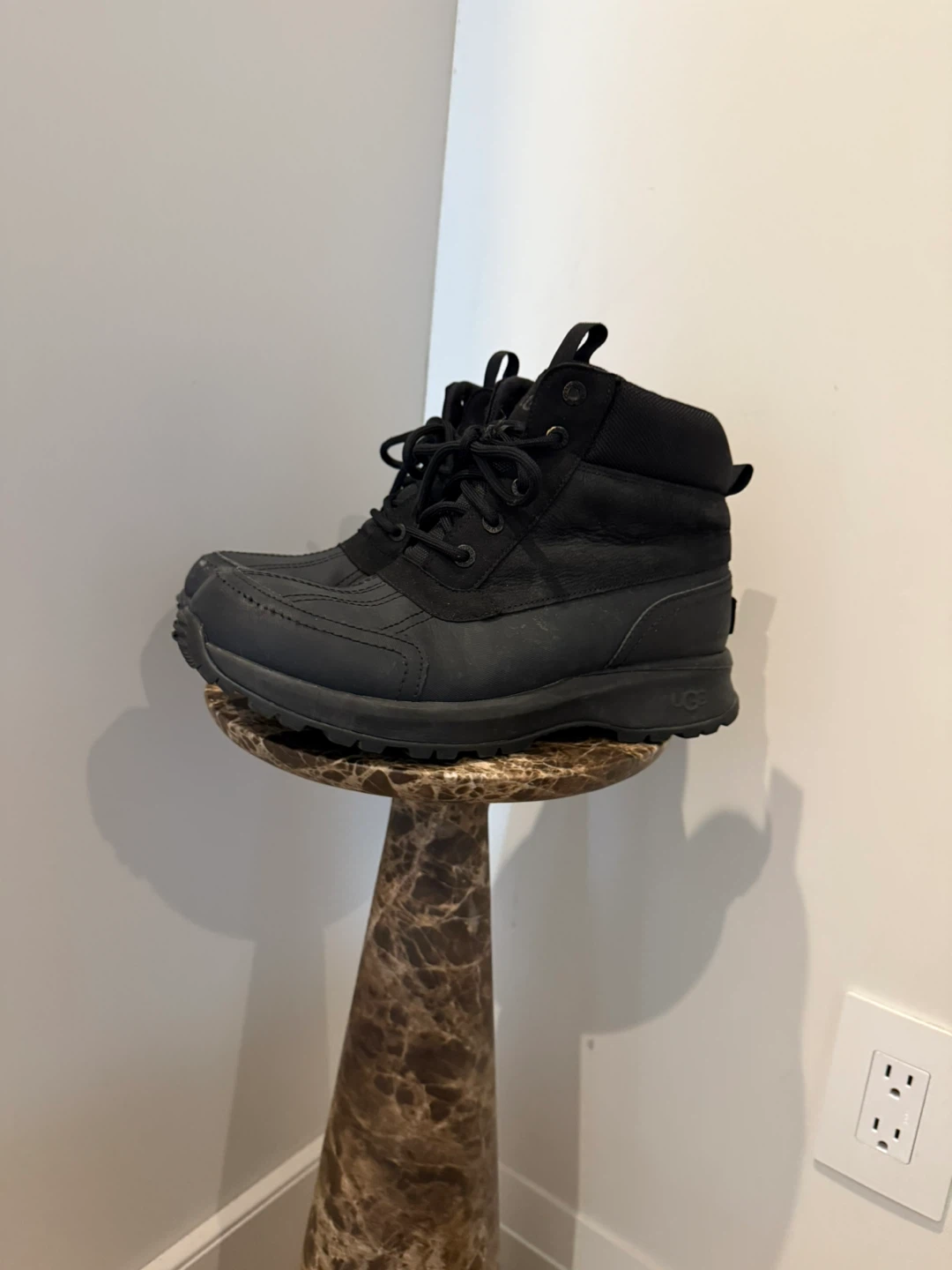 Ugg winter boots - men’s size 8 - photo 4