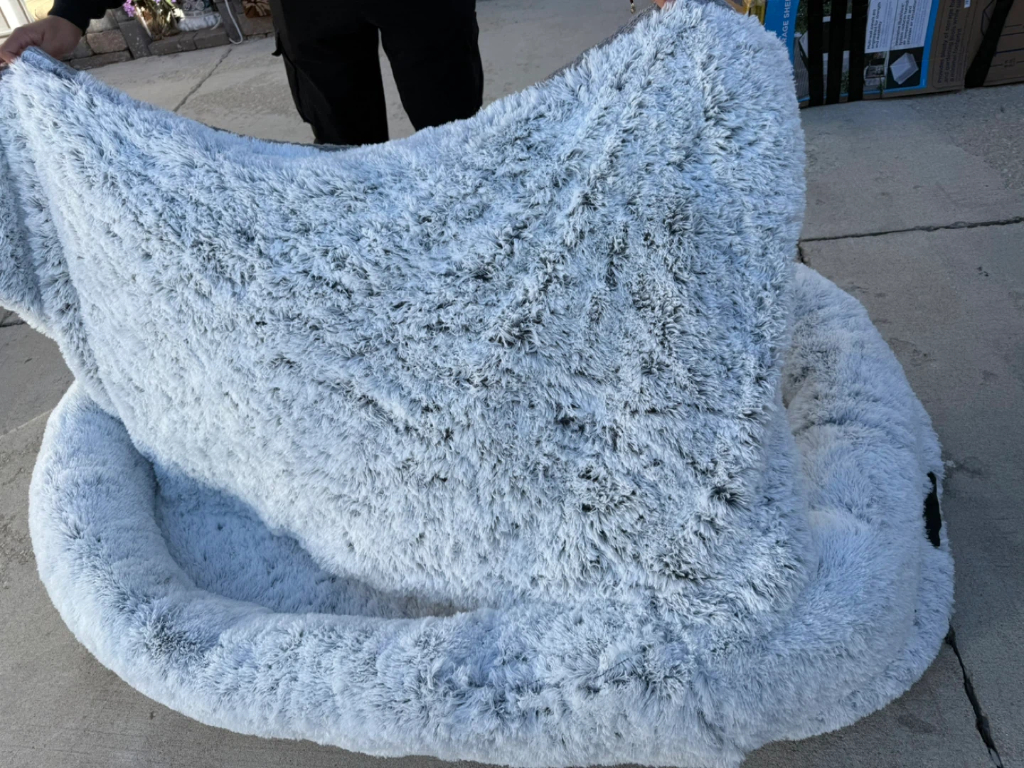 Fuzzy Gray Dog Bed with Pillow - photo 3