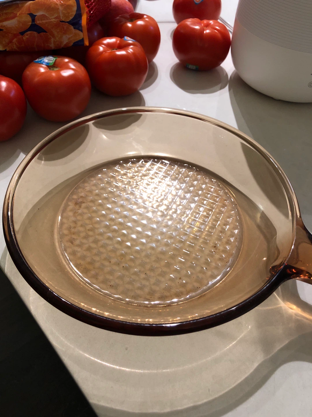 Round baking pan with handle - photo 2