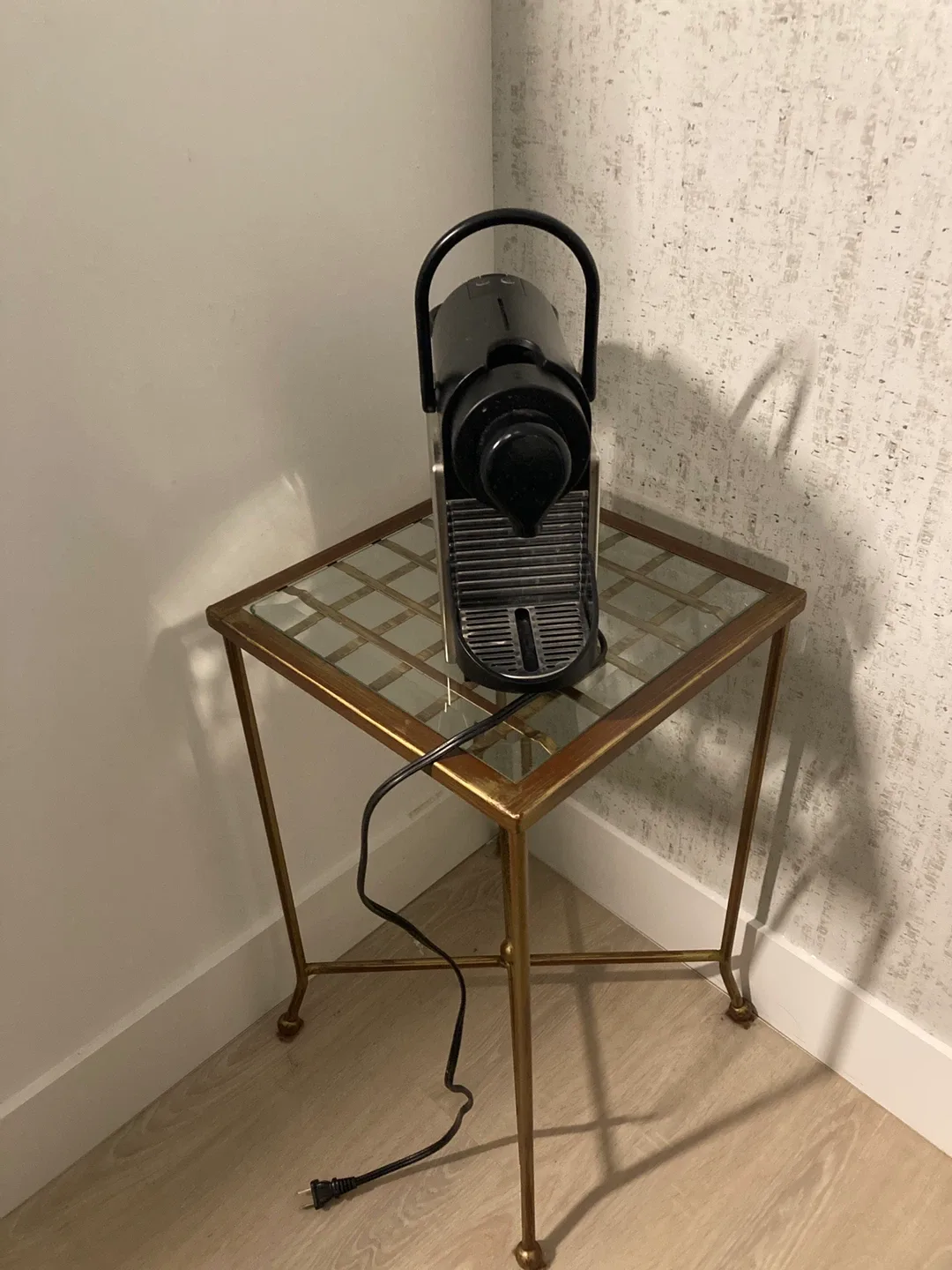 Nespresso Essenza Mini Coffee Maker - Black image indicator(3)