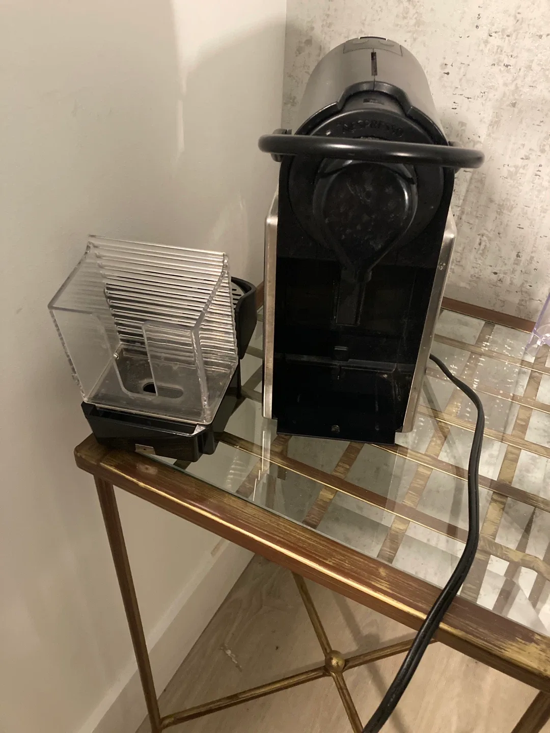 Nespresso Essenza Mini Coffee Maker - Black image indicator(6)