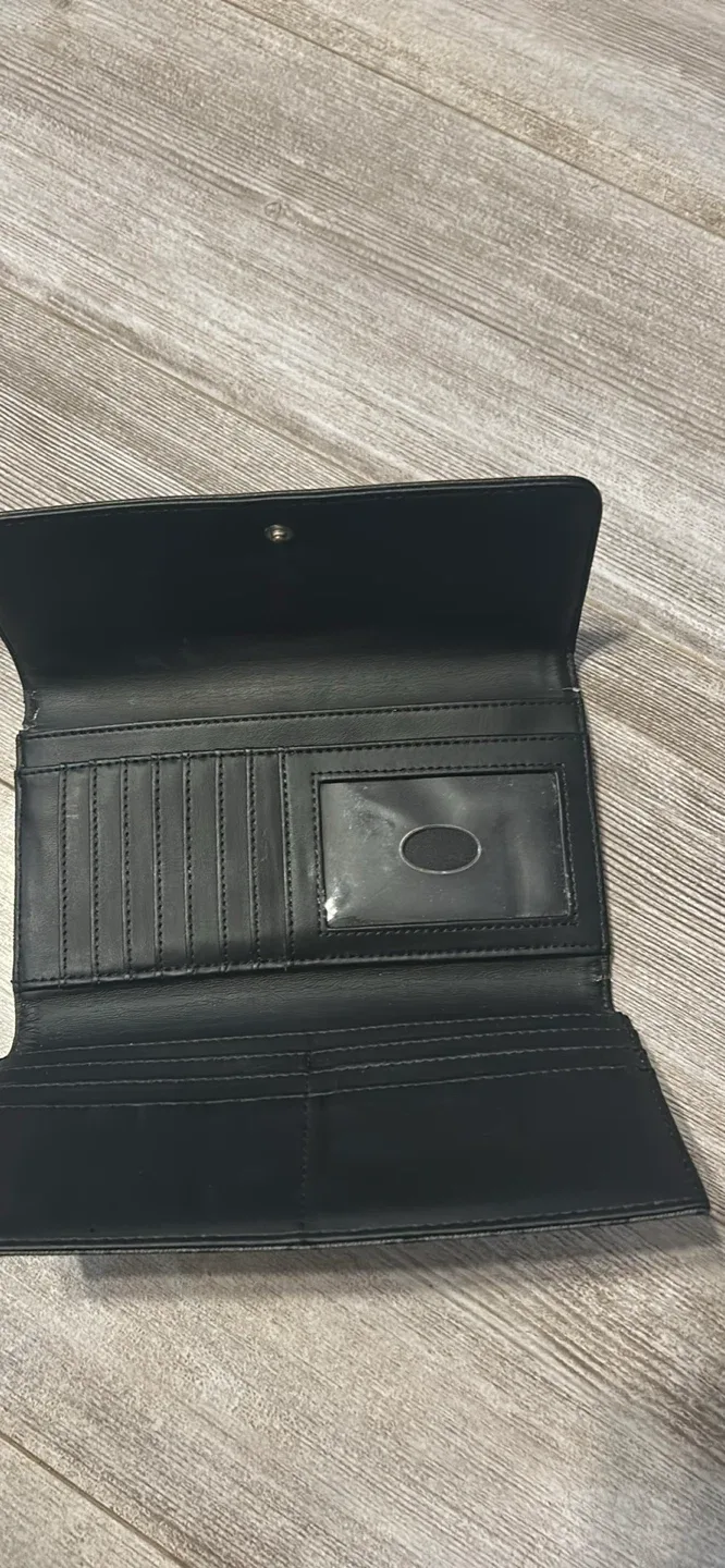 Guess Black Wallet image indicator(2)