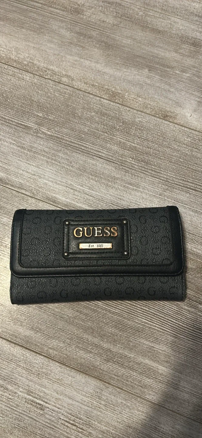 Guess Black Wallet
