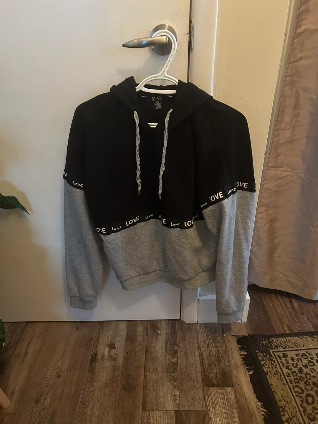 MIKK Athletica Hoodie - Size M
