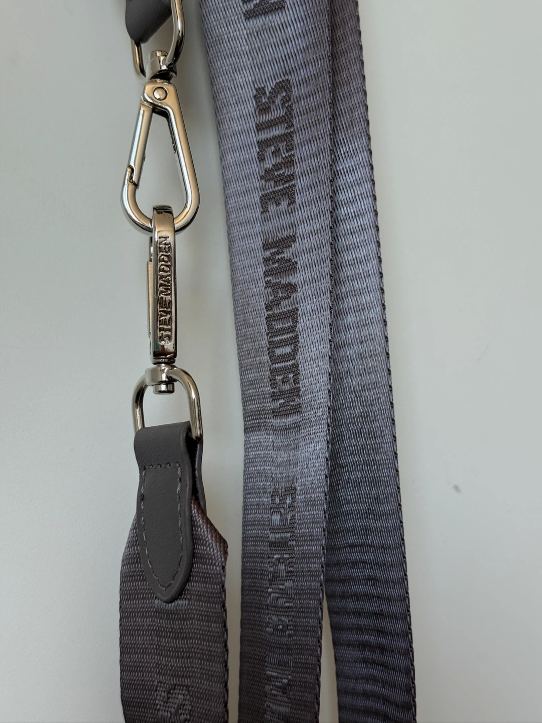 Steve Madden Lanyard Pouch - Grey - photo 3