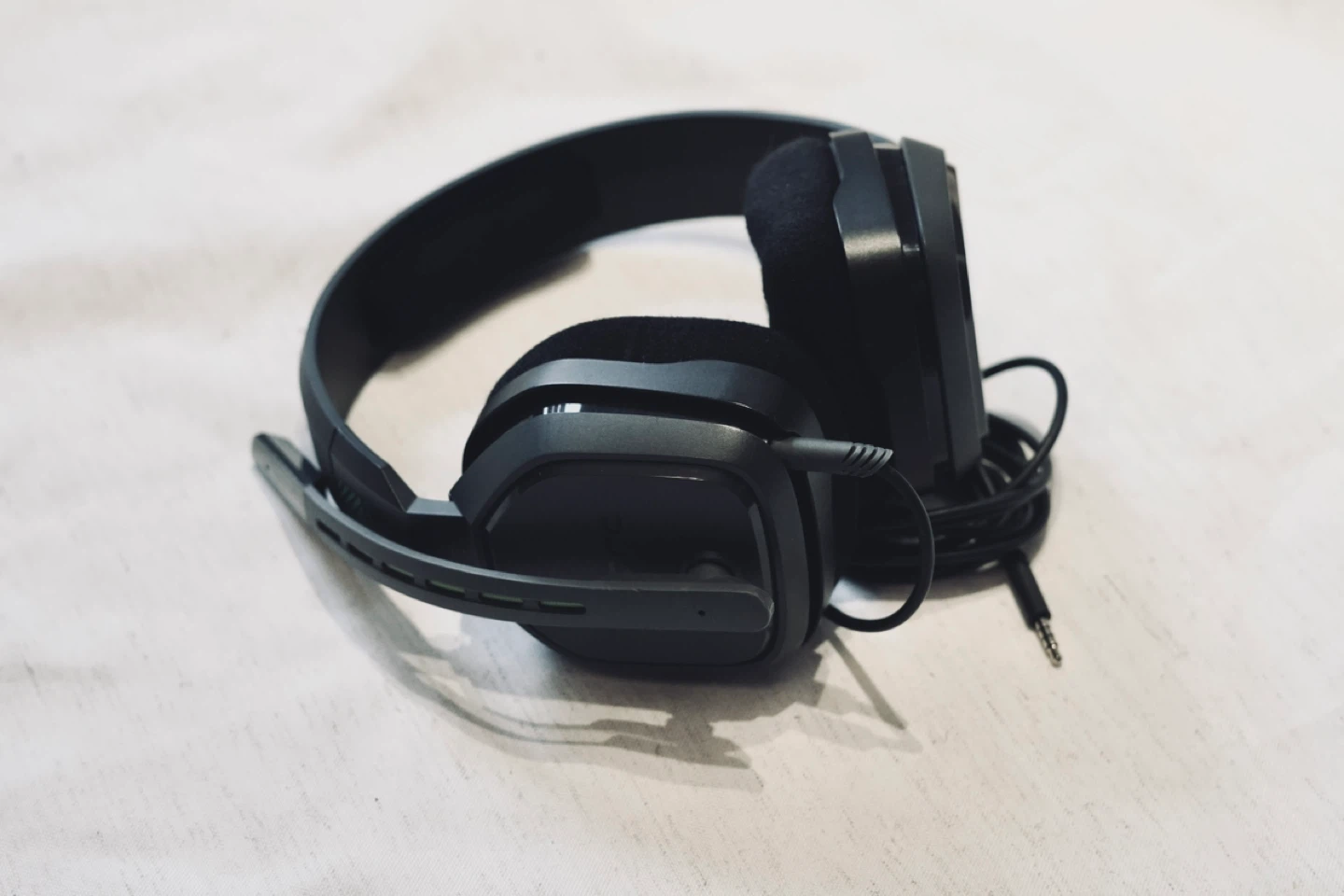Astro A10 Gaming Headset - Black Lightning Green
