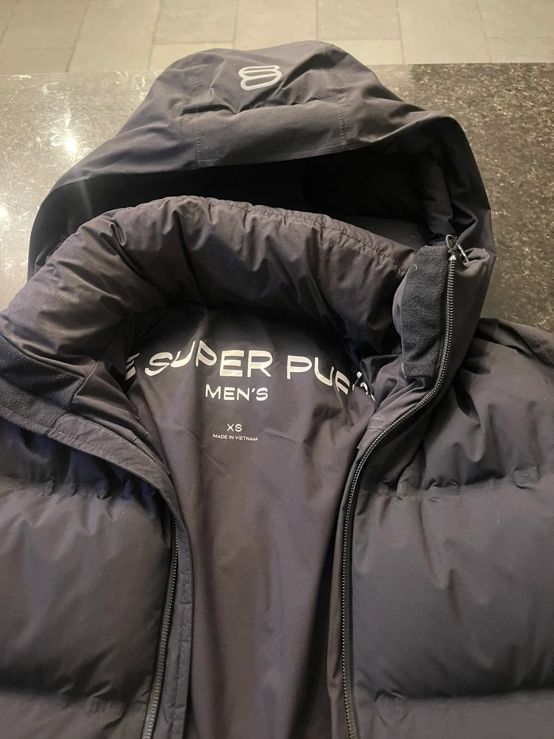 Aritzia Super Puff Men's Jacket - Size xs image indicator(6)