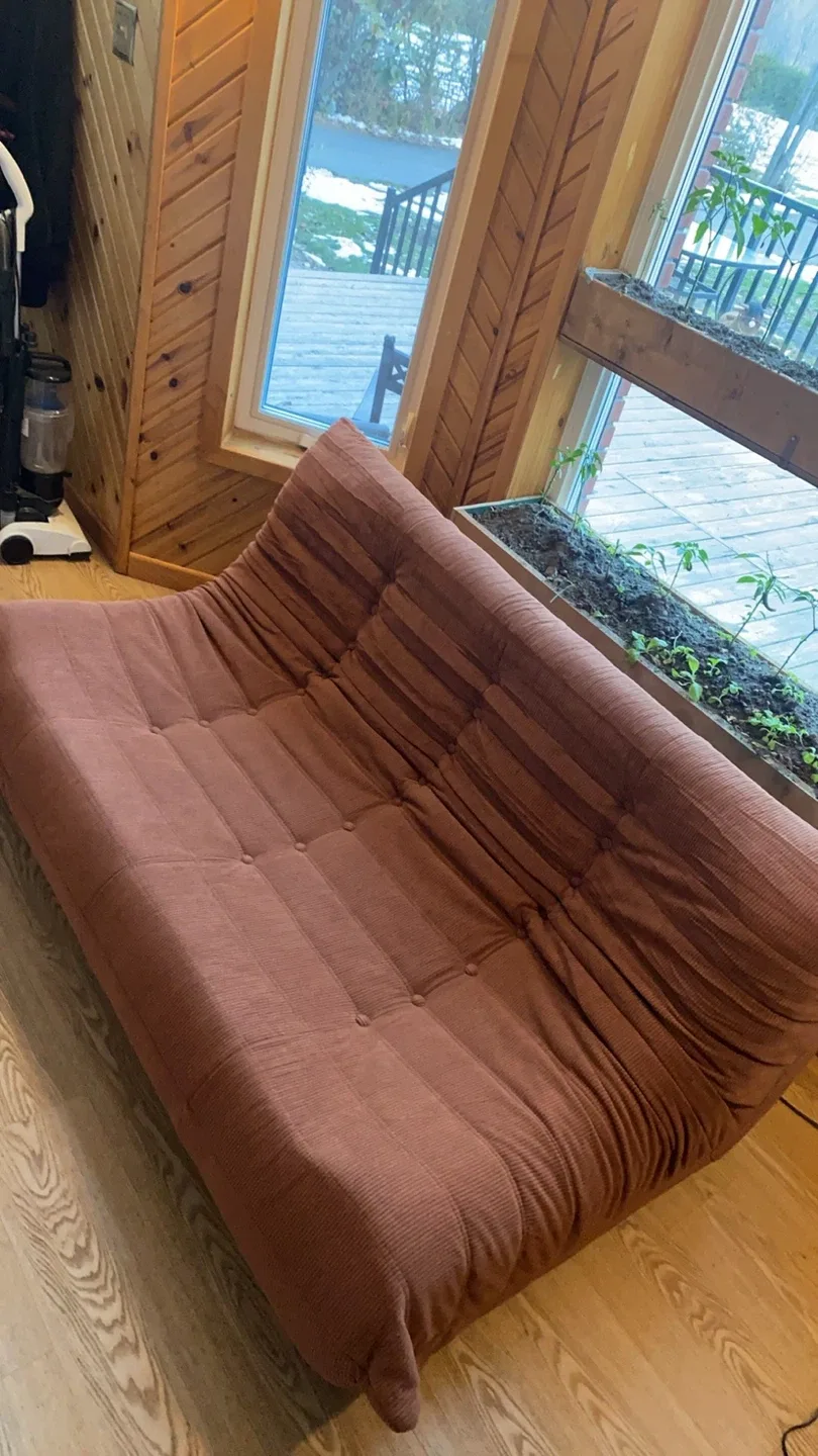 Brand New MCM-Style 3 Seater Togo Sofa (CAN DELIVER ) image indicator(9)