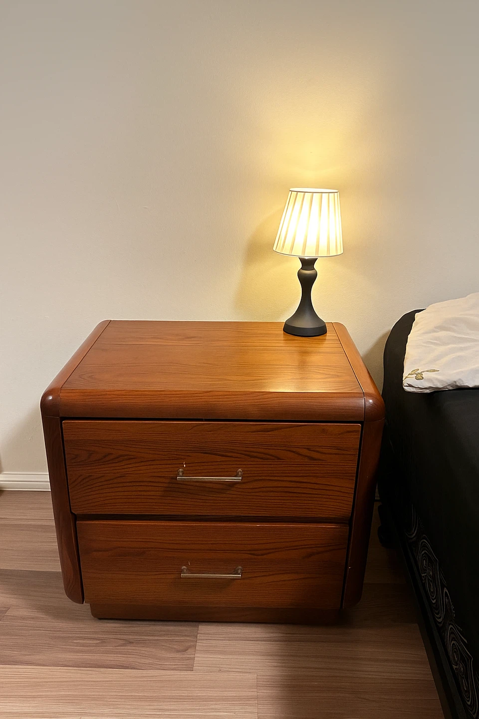 Side table (2 pcs available)