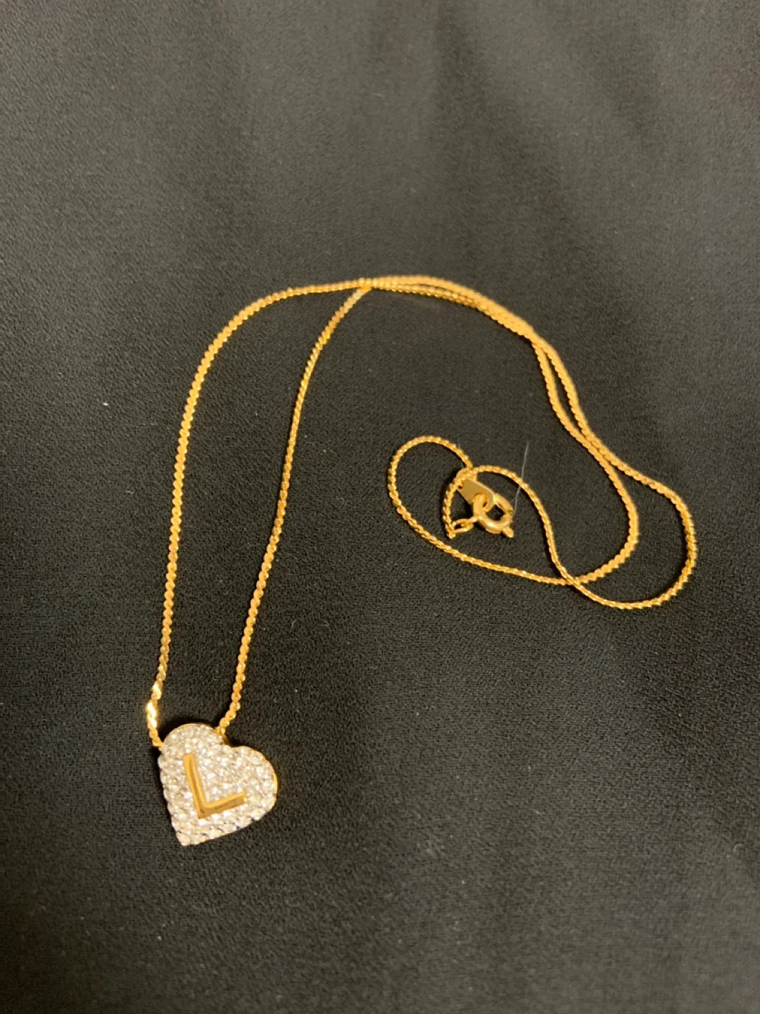 Heart Initial 'L' Gold Necklace image indicator(4)