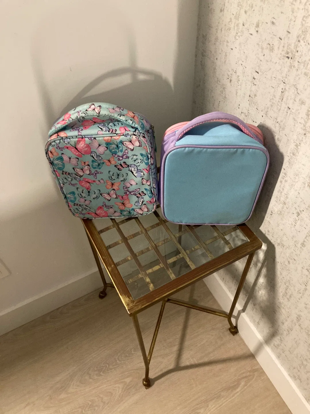 Butterfly Print Lunch Box image indicator(3)