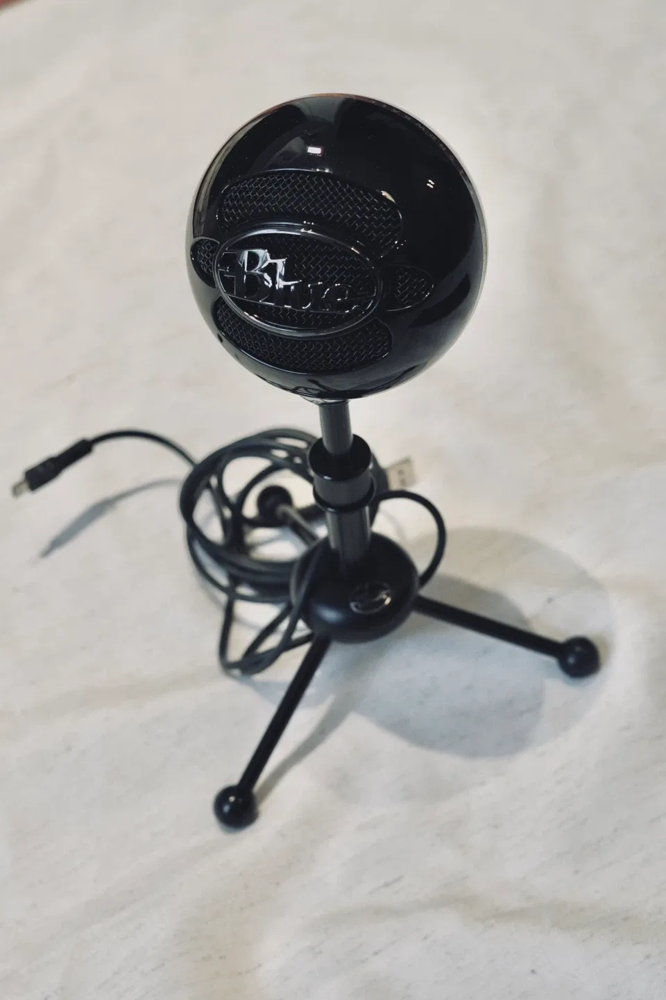 Blue Yeti Snowball Professional Microphone