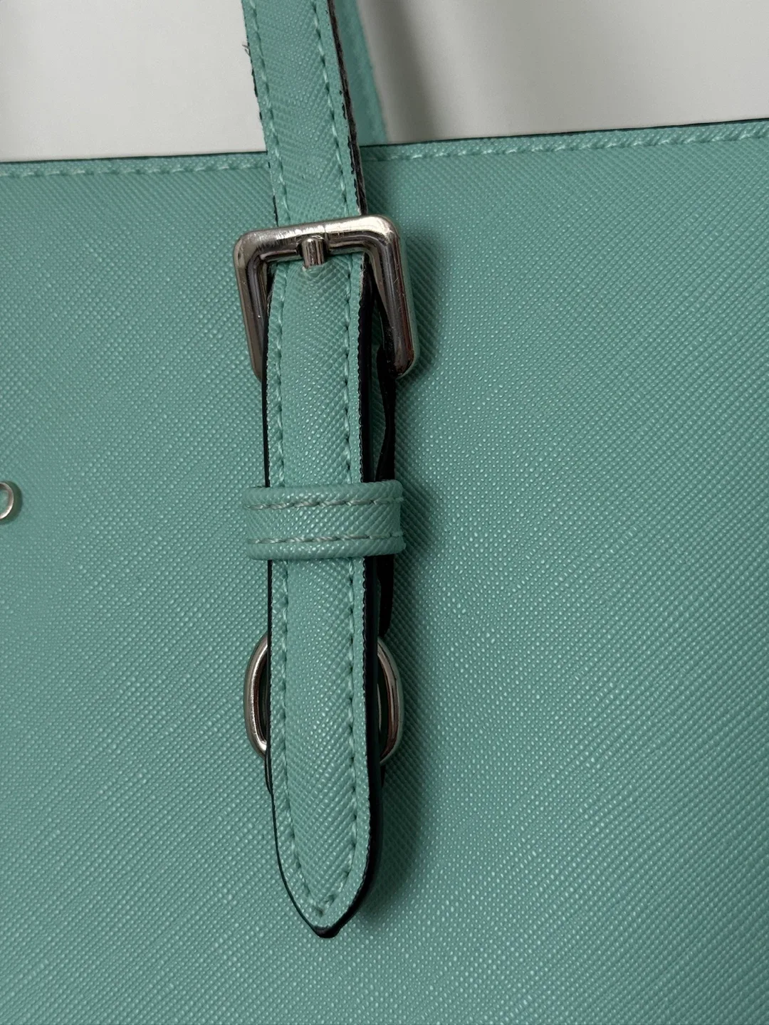 Flora & Co. Mint Green Tote Bag image indicator(4)