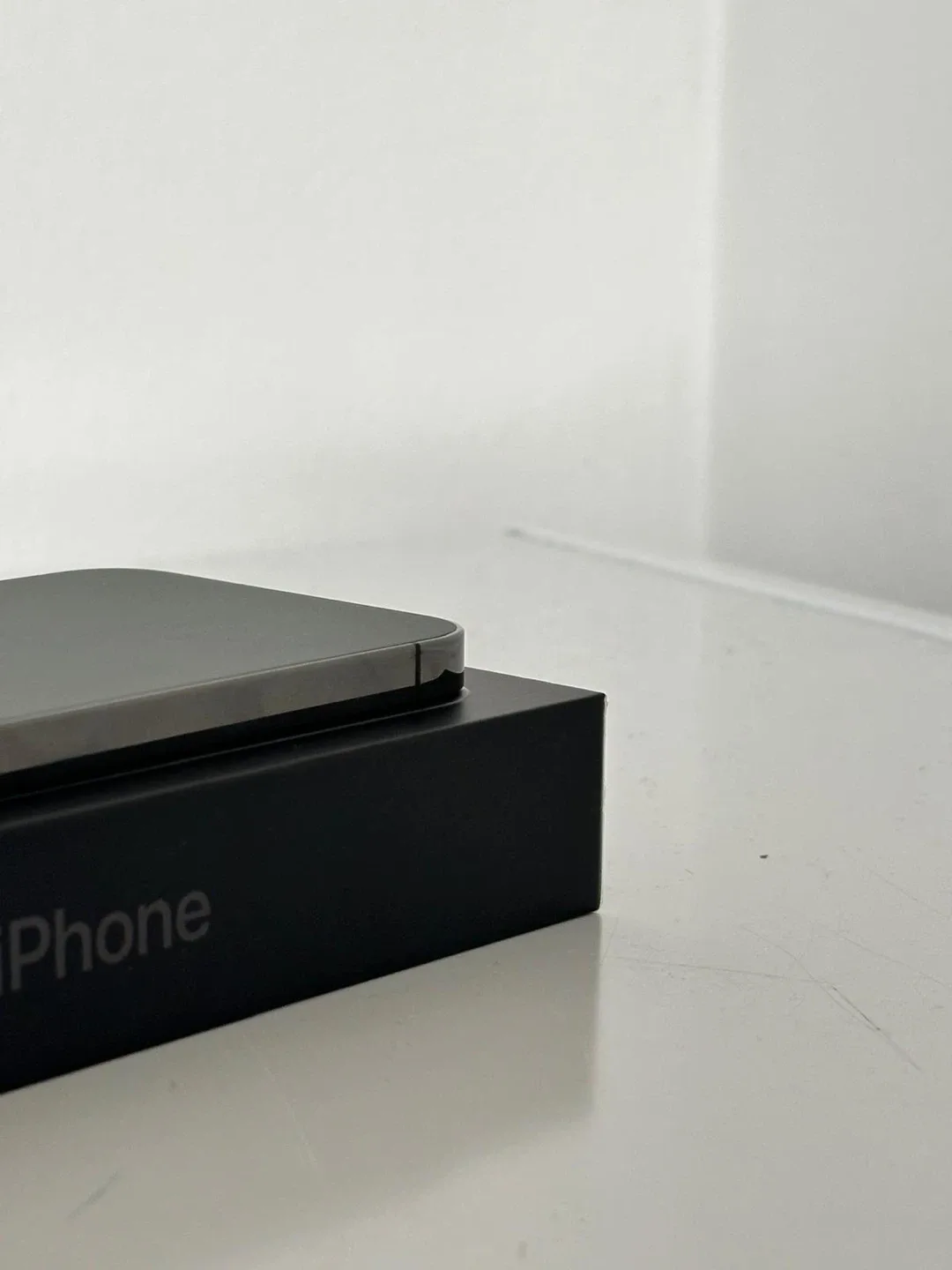 iPhone 13 Pro-MINT CONDITION image indicator(4)