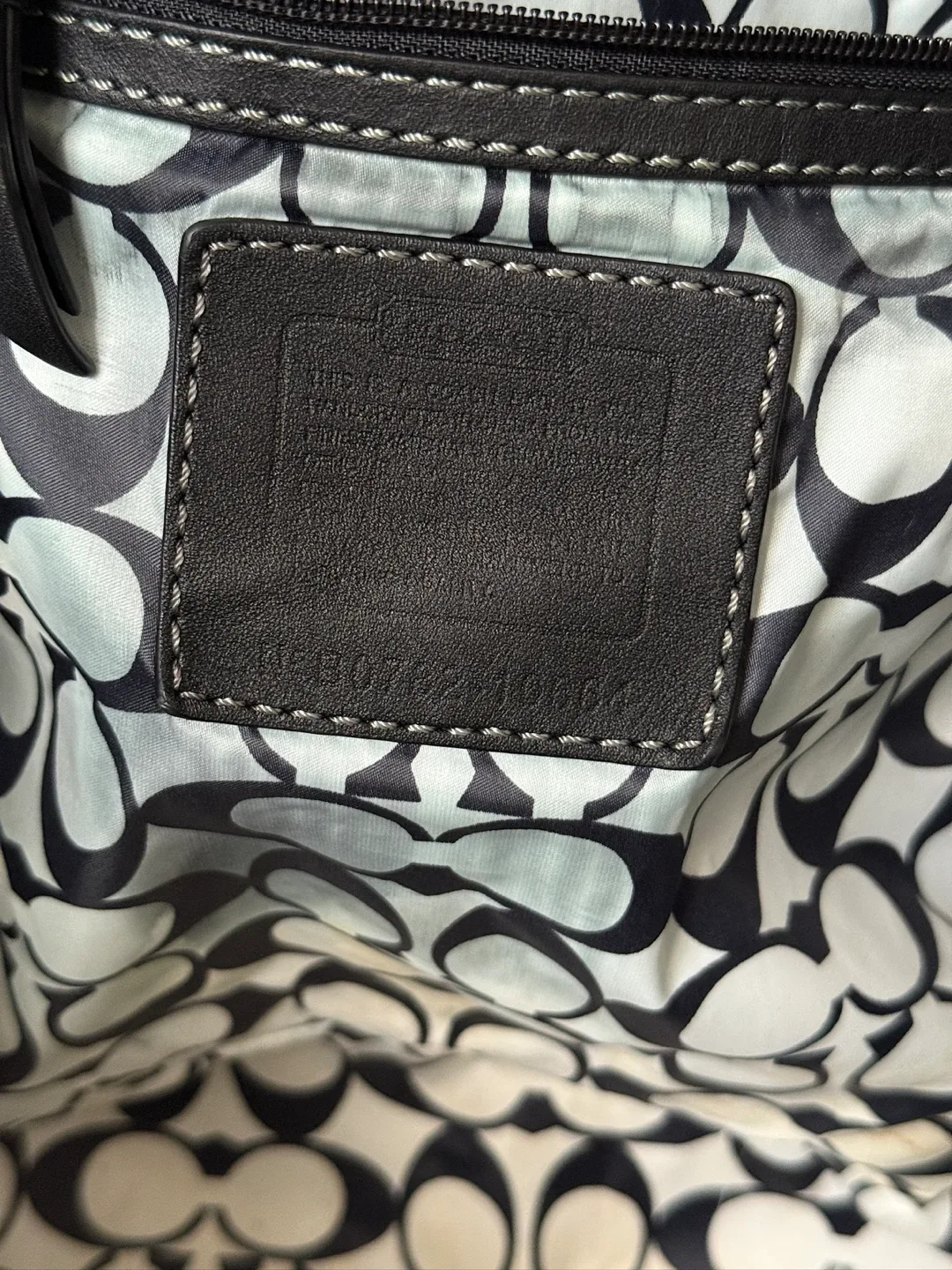 Coach Black Tote Bag image indicator(3)