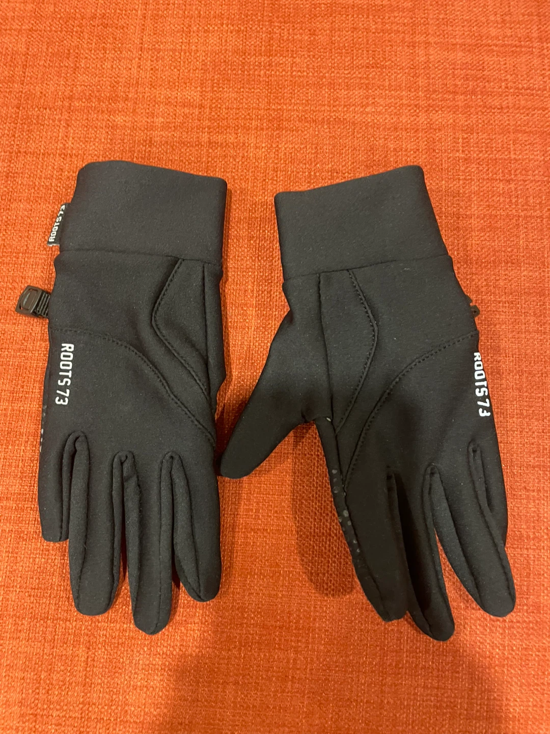 Roots73 Black Gloves - Size S/P - photo 2
