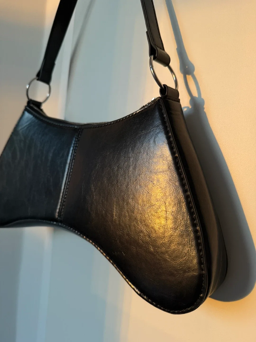 Black Shoulder Bag image indicator(3)