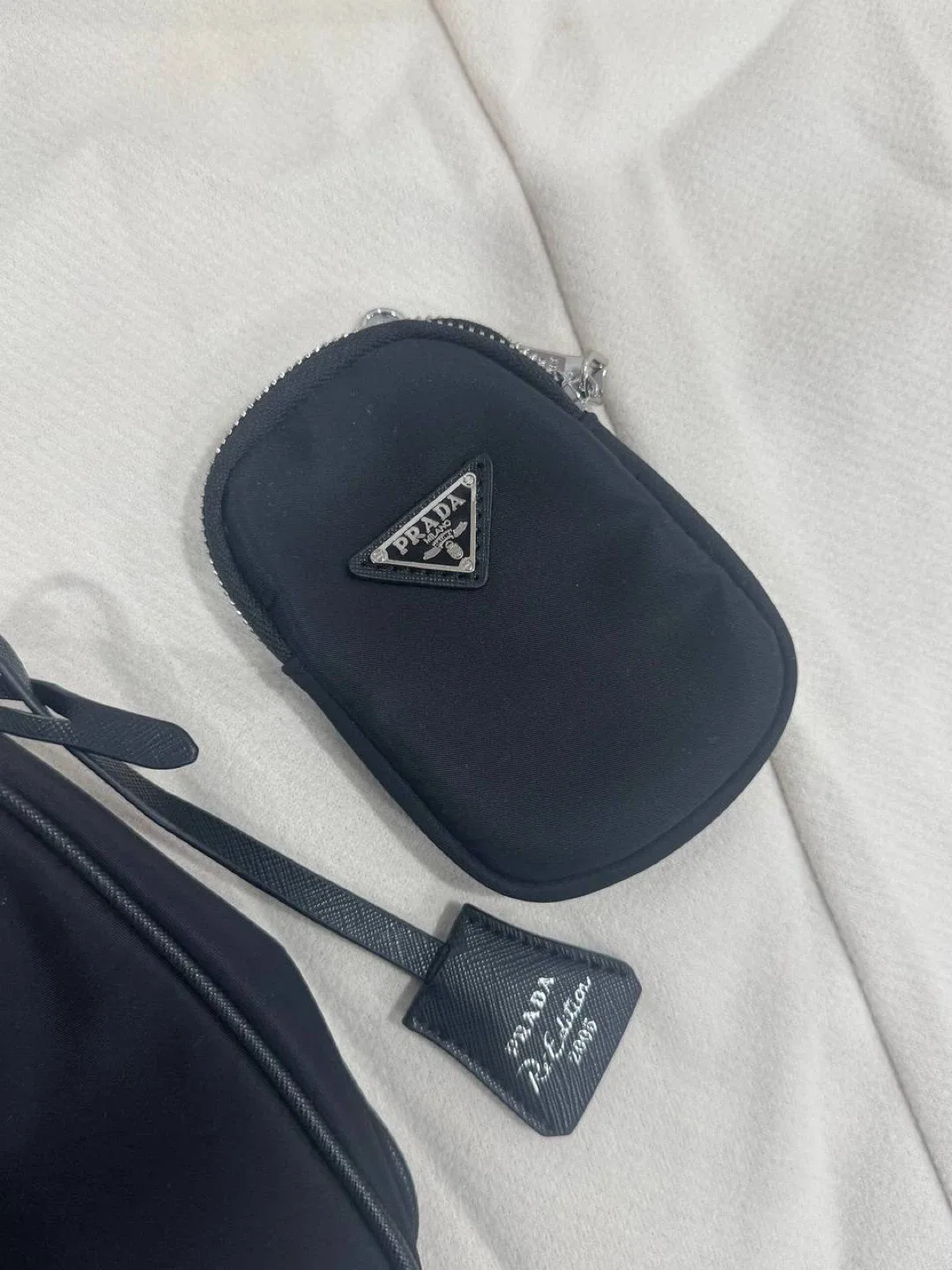 Prada Re-Edition 2005 Nylon Mini Bag Black image indicator(3)