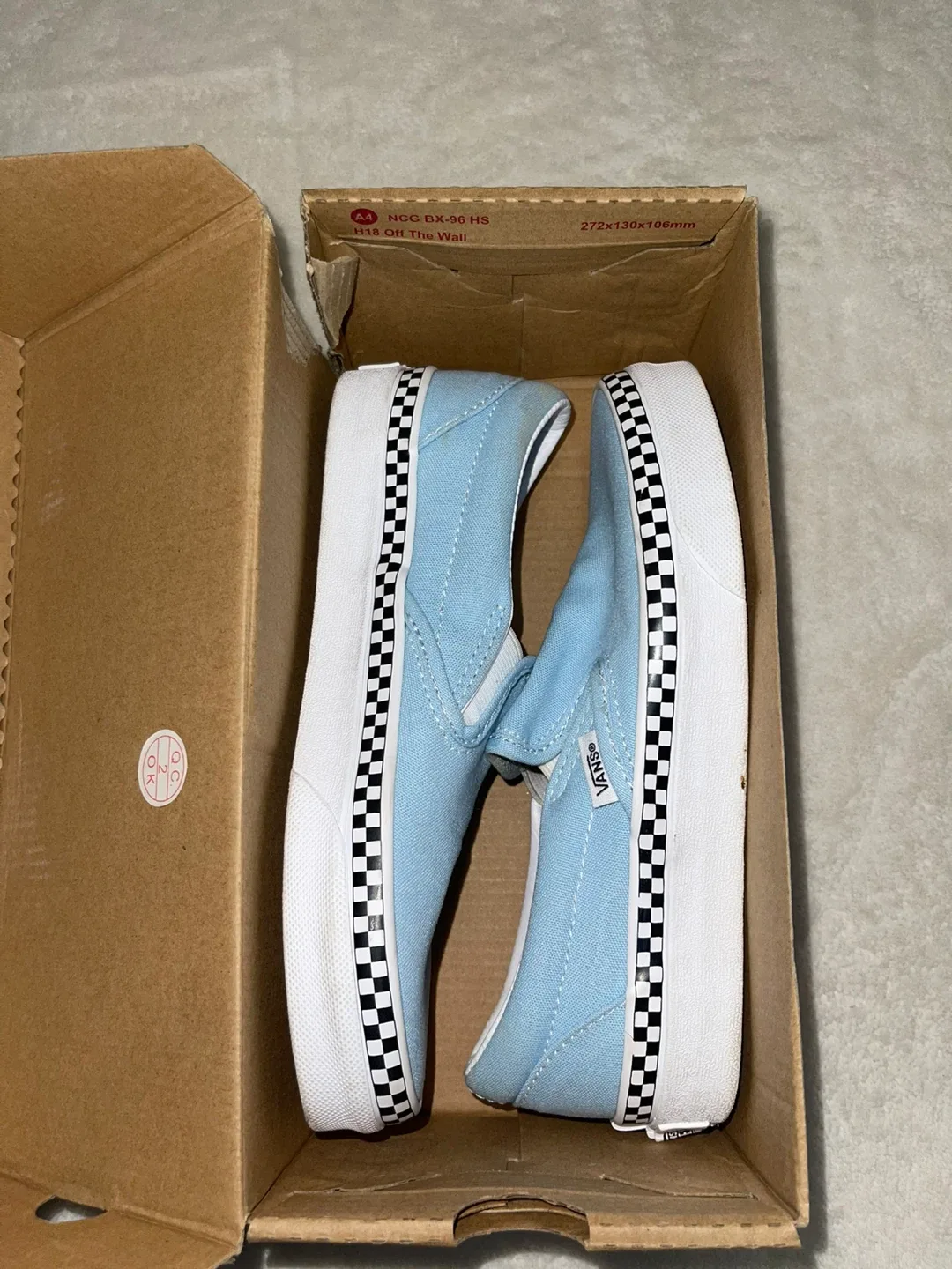 Vans Classic Slip-On Cool Blue, Size 5 (Women) image indicator(2)